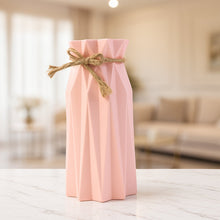 Small Decorative Flower Vase for Home Décor (1 Pc)